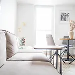 Johouse Apartment 14